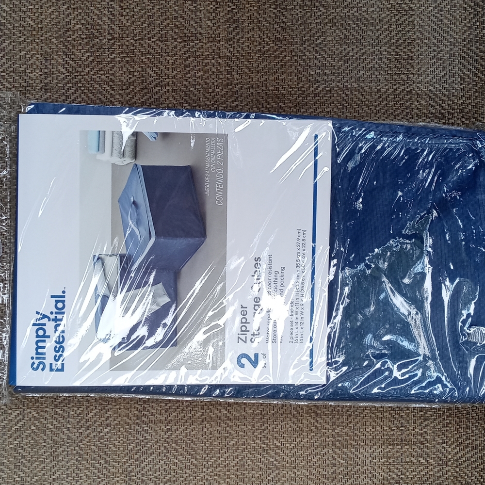 COPY - Zipper storage cubes